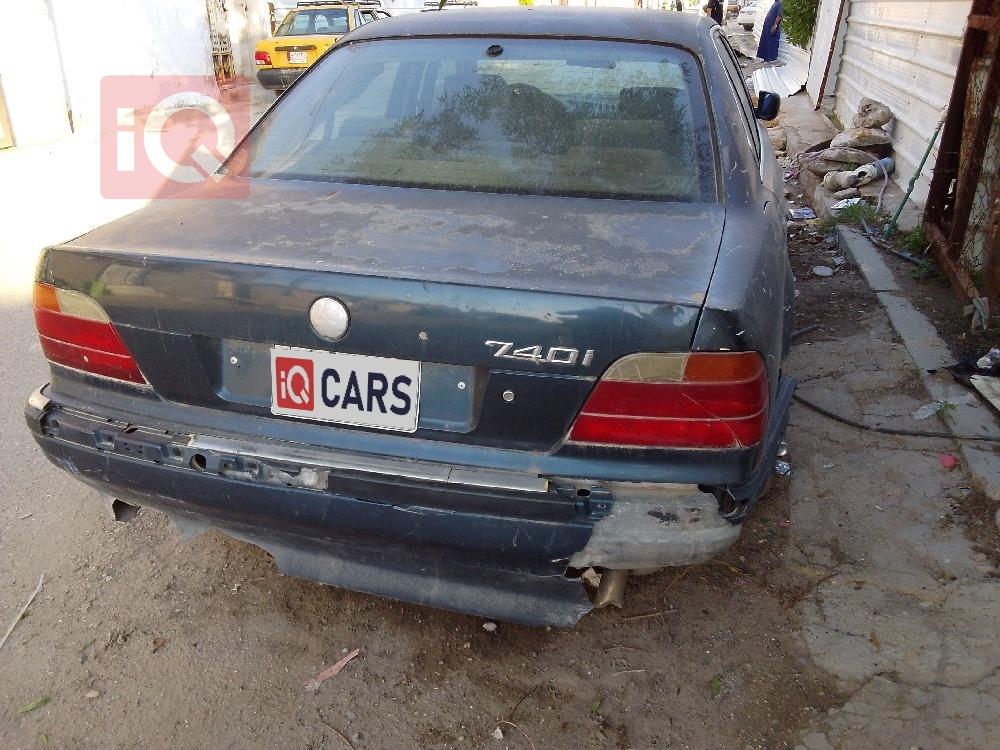 بي ام دبليو الفئة 7